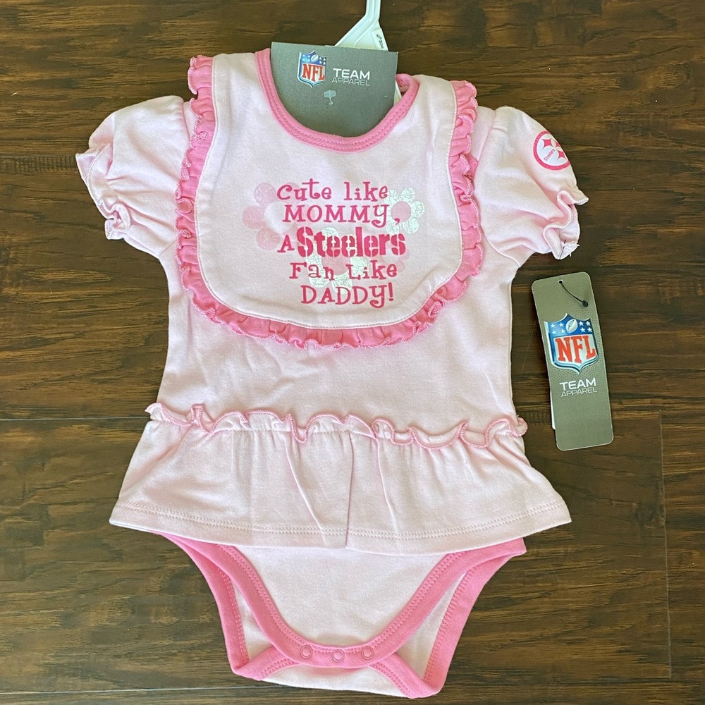 Steelers Onesie and Bib Set